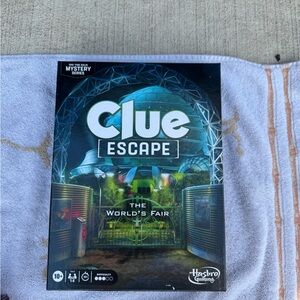 Clue Escape - Board Game